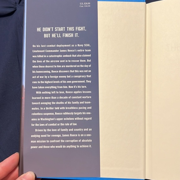 Hardcover: The Terminal List - New York Times bestseller-A Thriller by Jack Carr - Picture 3 of 6